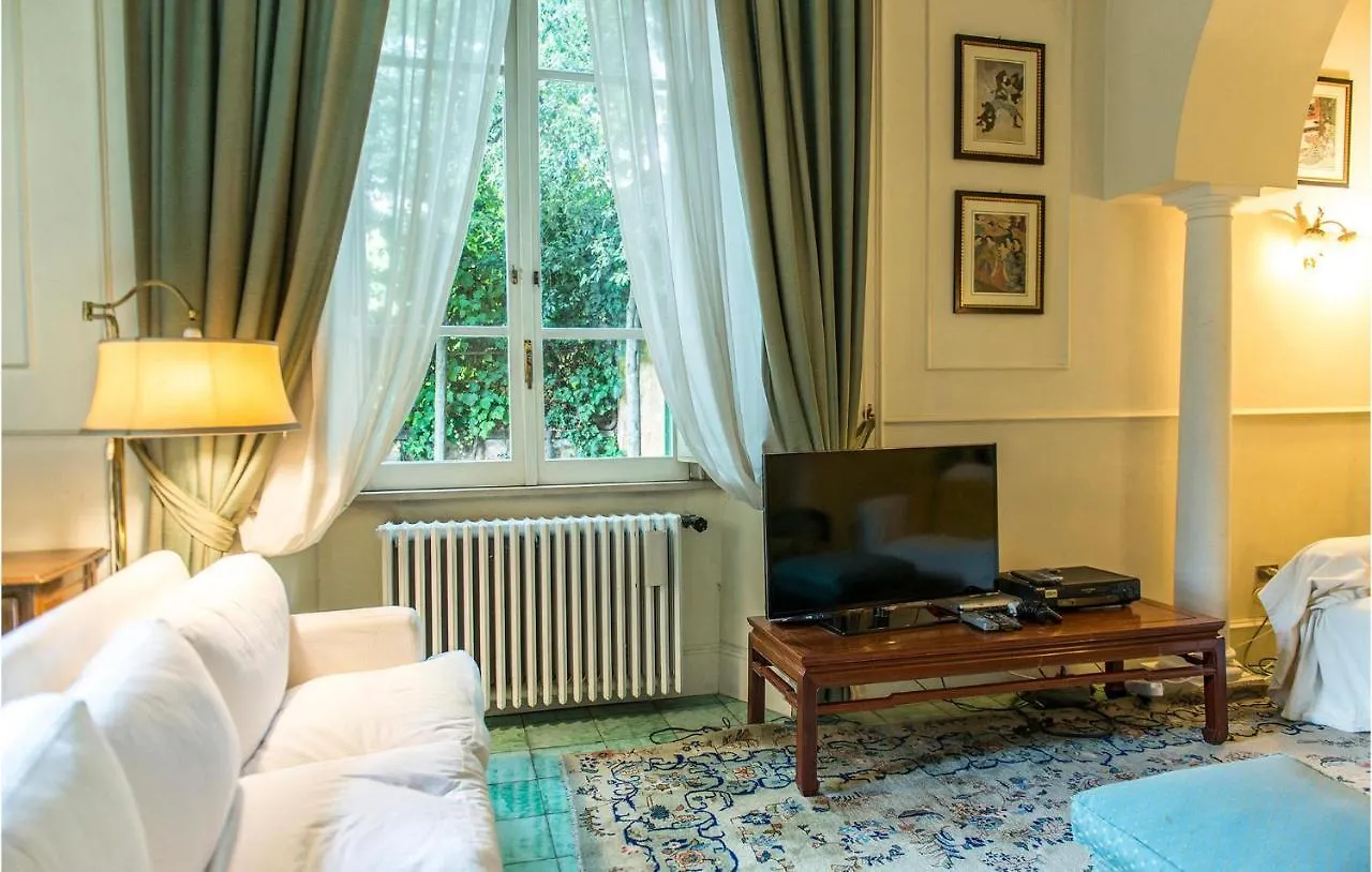 5 Bedroom Stunning Home In Grottaferrata