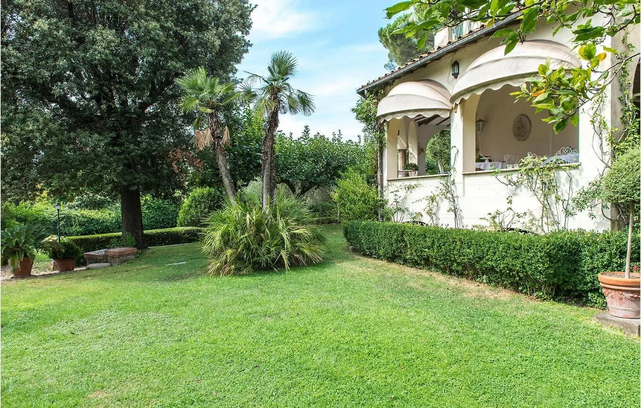 5 Bedroom Stunning Home In Grottaferrata Holiday home