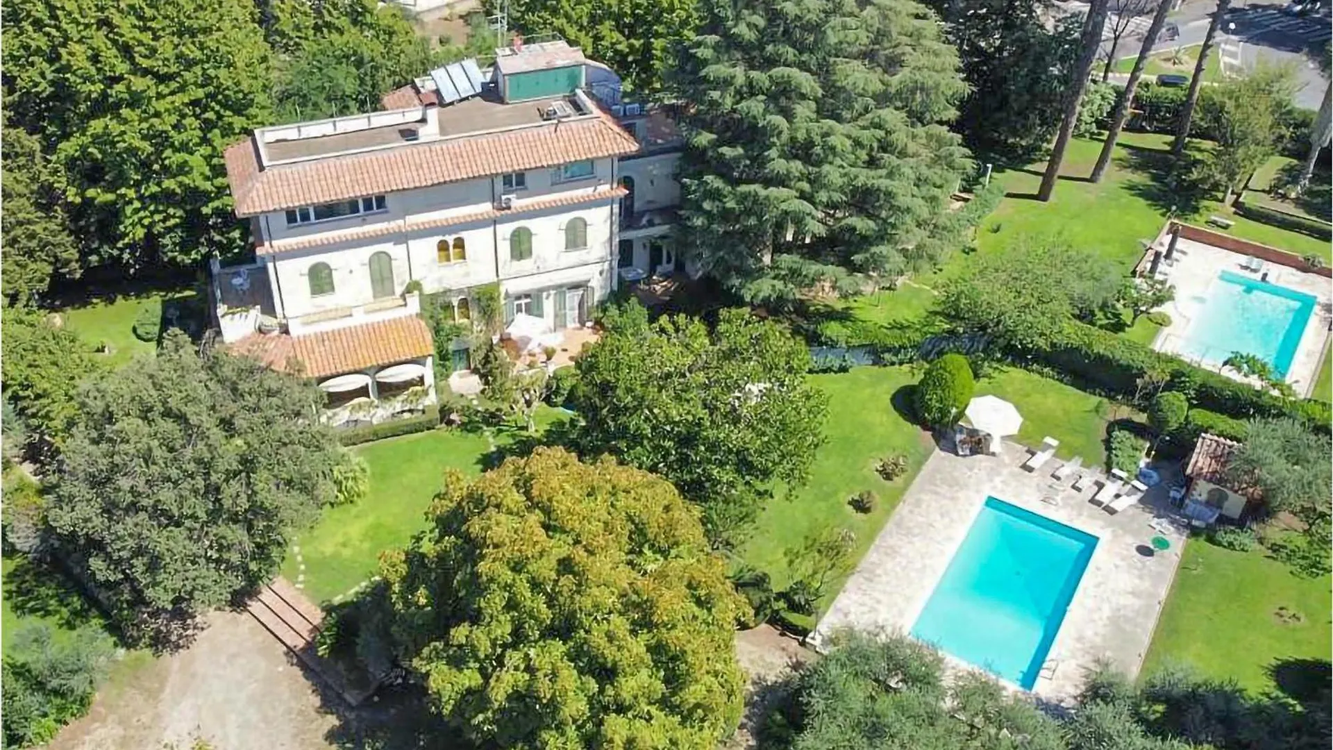 Holiday home 5 Bedroom Stunning Home In Grottaferrata
